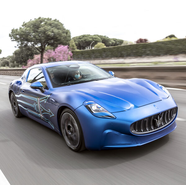 Maserati GranTurismo Folgore – Erstes Mal auf der Strasse